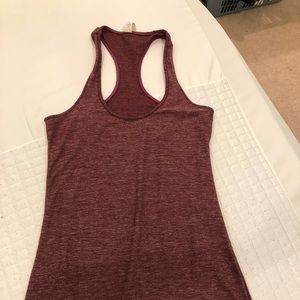 open to offers!!!!! lulu racer back tank